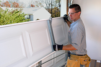 Garage Door Repair inÂ Muskoka